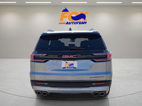 Used 2025 GMC Acadia Elevation image 4