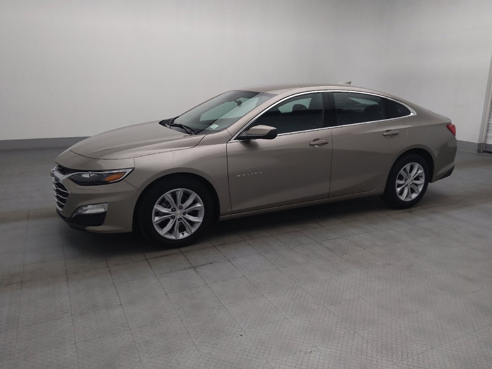 Used 2025 Chevrolet Malibu LT FWD image 2