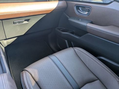 Used 2024 Honda Pilot Elite image 20