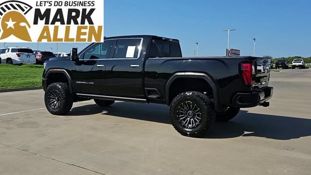 Used 2024 GMC Sierra 2500 Denali Ultimate w/ Max Trailering Package AWD/4WD image 6