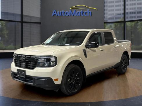 Used 2024 Ford Maverick Lariat w/ Black Appearance Package AWD/4WD image 4