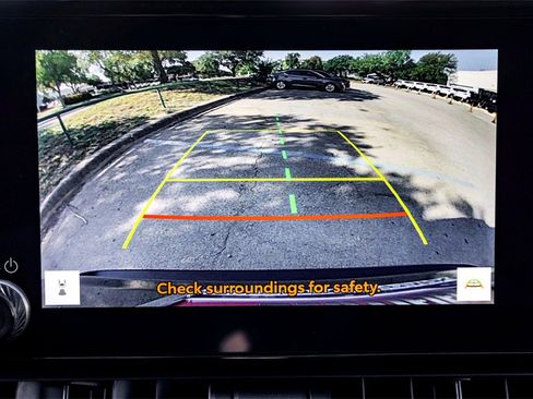 Used 2025 Toyota RAV4 XLE image 24