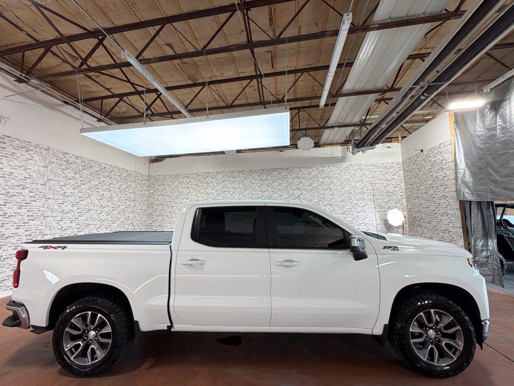 Used 2021 Chevrolet Silverado 1500 LT w/ All Star Edition Plus AWD/4WD image 8
