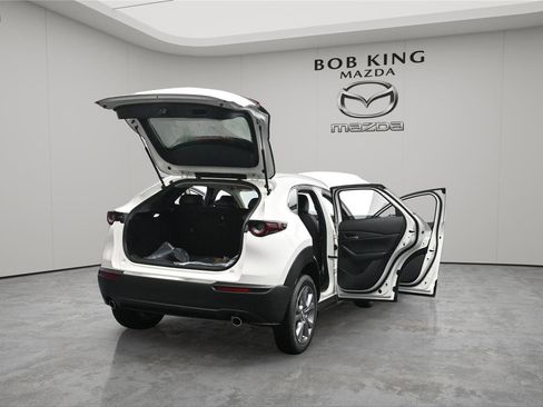 New 2025 MAZDA CX-30 AWD 2.5 S w/ Preferred Package image 19