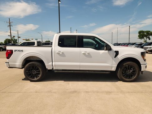 New 2026 Ford F150 XLT w/ Equipment Group 302A MID AWD/4WD image 7