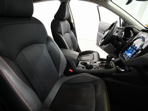 Certified 2024 Subaru Crosstrek 2.5i Limited w/ Crosstrek Mirror Package image 22