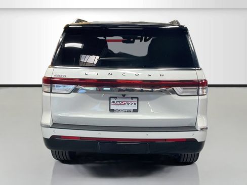 Used 2024 Lincoln Navigator Black Label AWD/4WD image 6
