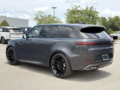 New 2026 Land Rover Range Rover Sport Dynamic SE AWD/4WD image 3