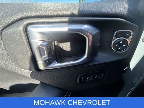 Used 2024 Jeep Wrangler Unlimited Rubicon 392 AWD/4WD image 24