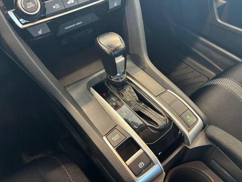Used 2020 Honda Civic EX image 22