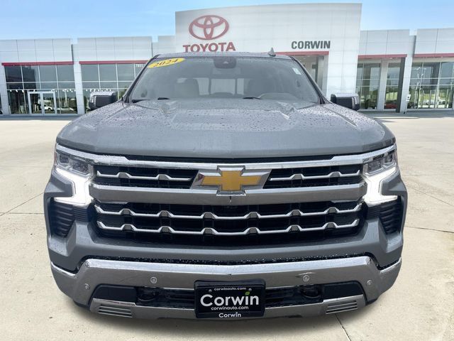 Used 2024 Chevrolet Silverado 1500 LTZ w/ LTZ Premium Package AWD/4WD image 8