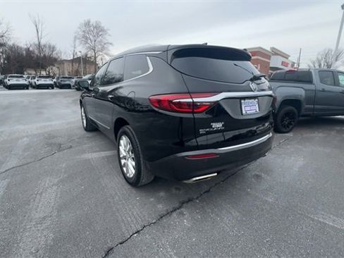 Used 2020 Buick Enclave Essence w/ Sound and Sites Package image 6