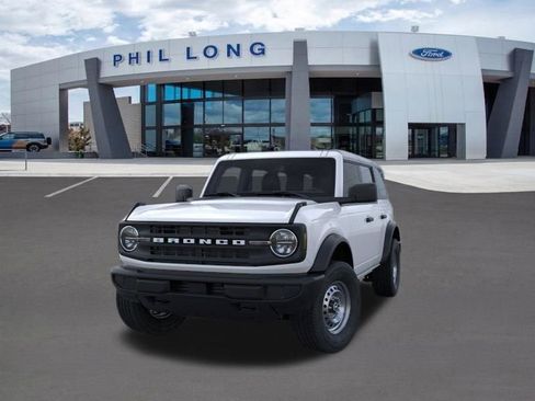 New 2025 Ford Bronco 4-Door AWD/4WD image 2