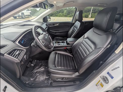 Used 2020 Ford Edge SEL AWD/4WD image 18
