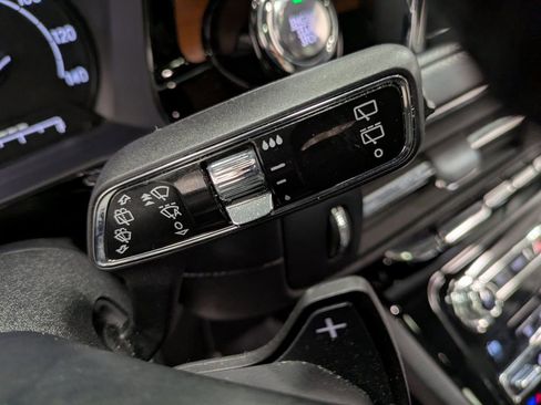 Used 2020 Lincoln Corsair Reserve w/ Elements Package image 18