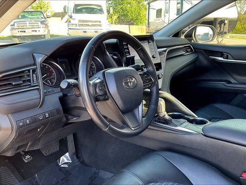 Used 2023 Toyota Camry SE image 13