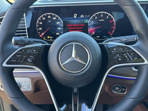 New 2026 Mercedes-Benz GLE 450 4MATIC image 11