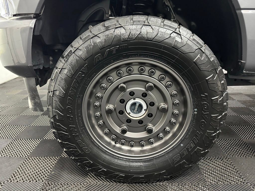 Used 2022 Ford F350 Limited AWD/4WD image 39