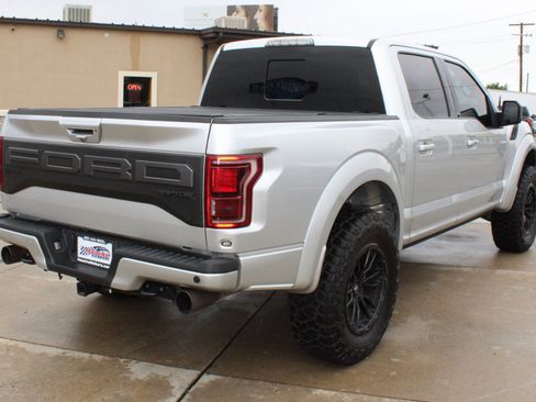 Used 2019 Ford F150 Raptor w/ Equipment Group 802A Luxury image 22