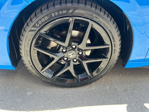 Used 2022 Honda Civic Sport image 15