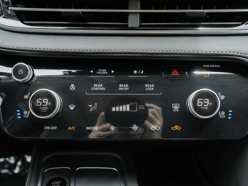 Certified 2026 INFINITI QX60 Luxe w/ Cargo Package FWD image 14