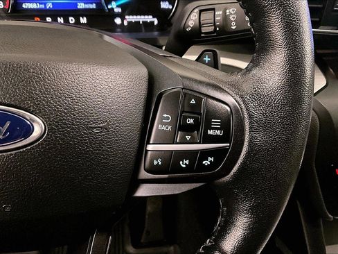 Used 2020 Ford Explorer XLT w/ Equipment Group 202A image 18