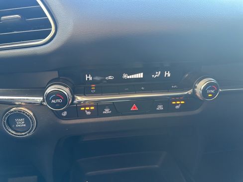 Used 2022 MAZDA CX-30 2.5 Turbo w/ Premium Package image 12