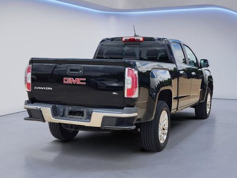 Used 2016 GMC Canyon SLT w/ Driver Alert Package RWD image 9