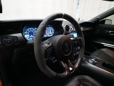 Used 2021 Ford Mustang Shelby GT500 w/ Technology Package RWD image 8