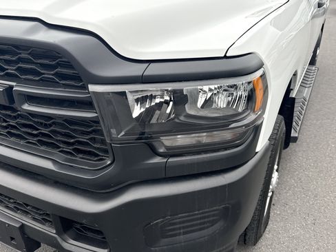 Used 2024 RAM 2500 Tradesman image 9