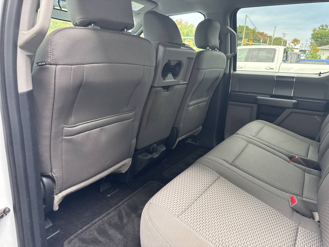 Used 2015 Ford F150 XLT w/ Equipment Group 301A Mid AWD/4WD image 18