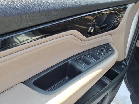 Used 2020 Honda Odyssey Elite image 4