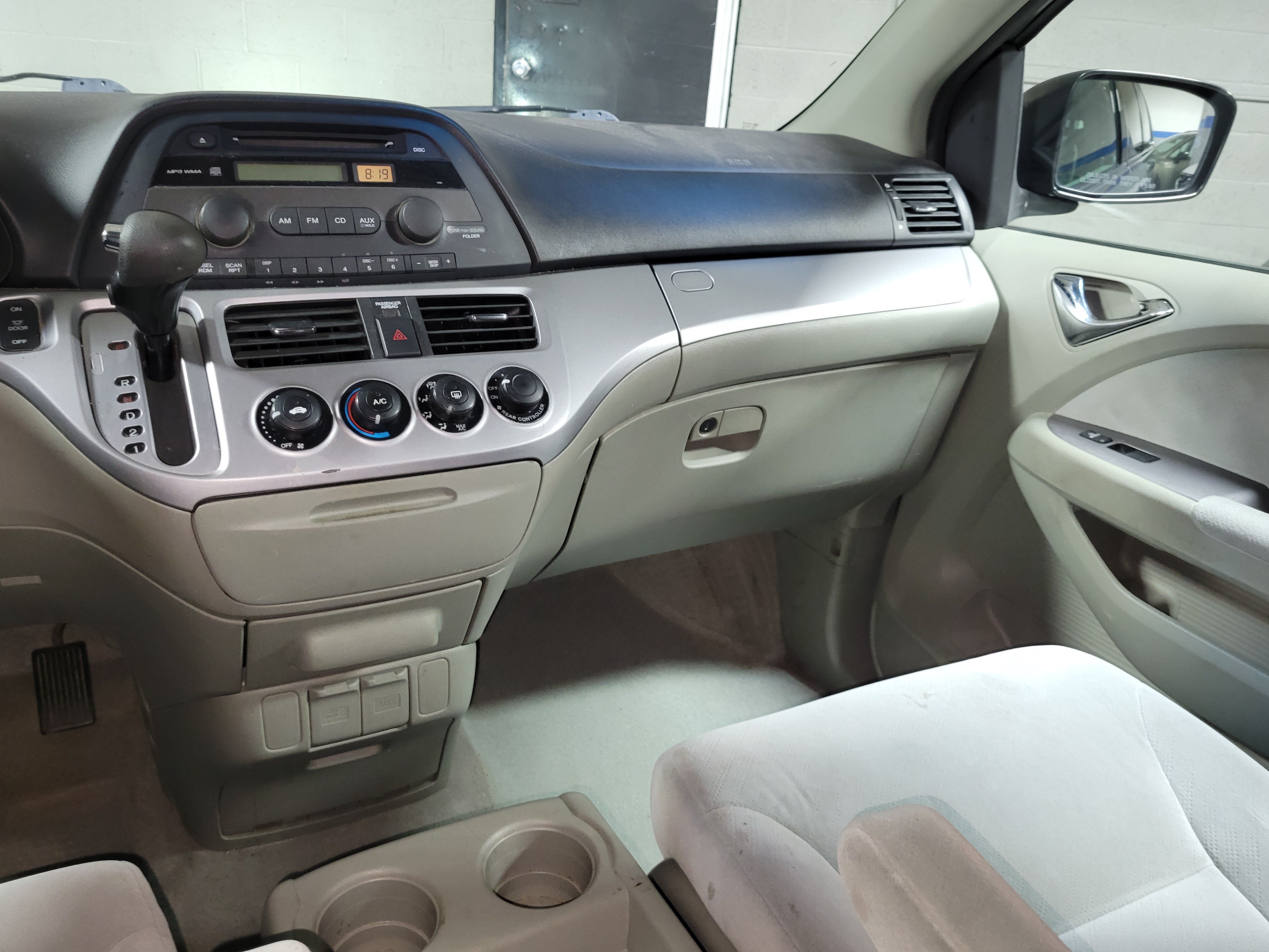 Used 2008 Honda Odyssey LX image 13