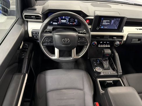 Used 2024 Toyota Tacoma TRD Off-Road AWD/4WD image 19