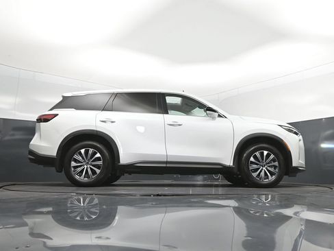 Used 2026 INFINITI QX60 Pure w/ Cargo Package FWD image 44