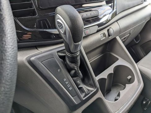 Used 2023 Ford Transit 350 XLT image 27