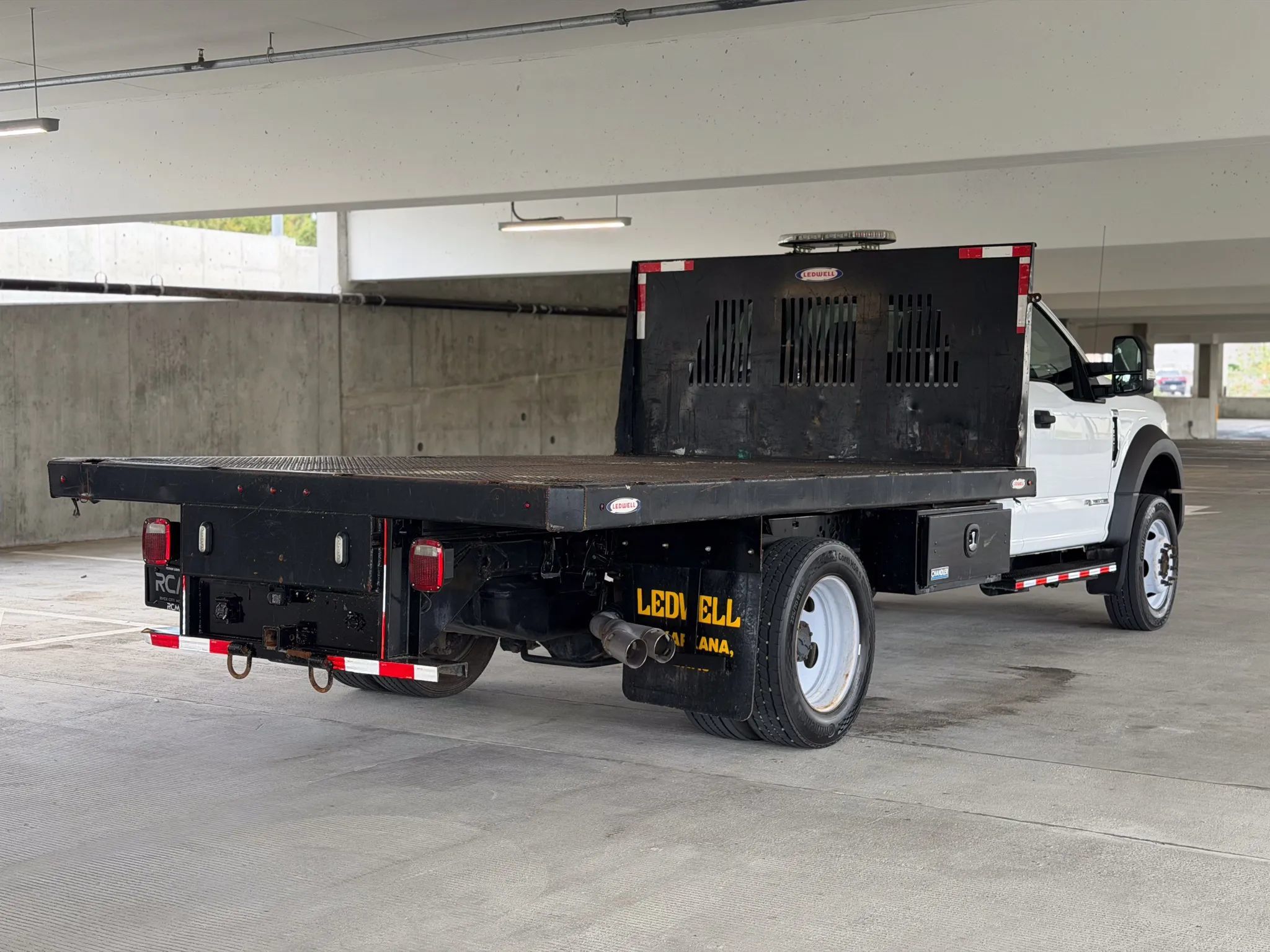 Used 2019 Ford F550 4x4 Regular Cab Super Duty image 5