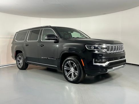 Used 2024 Jeep Grand Wagoneer L 4WD image 1