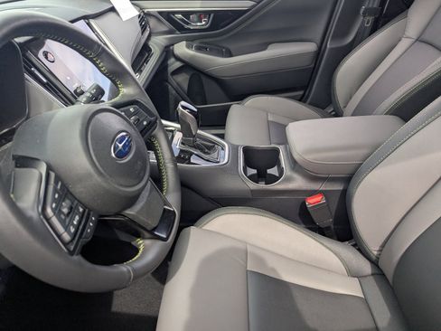 Certified 2025 Subaru Outback Onyx Edition AWD/4WD image 18