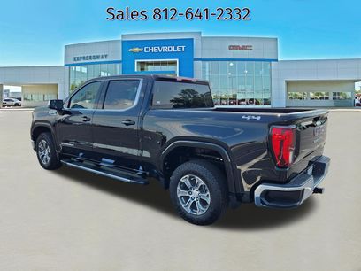 New 2026 GMC Sierra 1500 SLE w/ Max Trailering Package