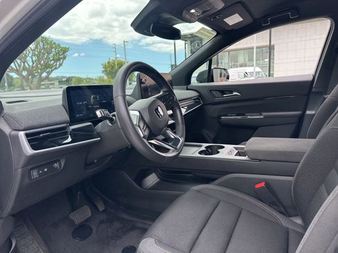 Used 2024 Honda Prologue EX image 9