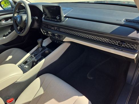 Used 2024 Honda Accord LX image 31