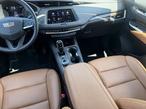 Certified 2023 Cadillac XT4 Premium Luxury w/ Technology Package image 15