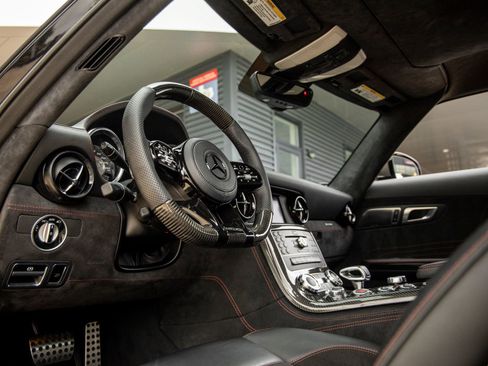 Used 2014 Mercedes-Benz SLS AMG Black Series image 41