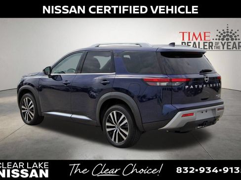 Certified 2025 Nissan Pathfinder Platinum AWD/4WD image 6
