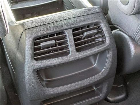 Used 2021 Honda Passport Sport image 18