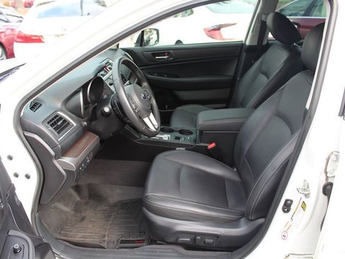 Used 2016 Subaru Legacy 3.6R Limited image 19