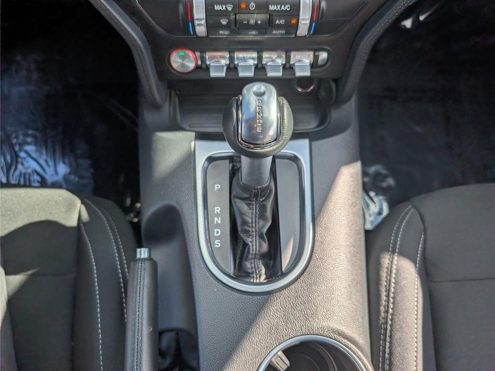 Used 2022 Ford Mustang GT w/ Equipment Group 301A RWD image 24