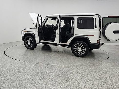 Used 2023 Mercedes-Benz G 550 image 12