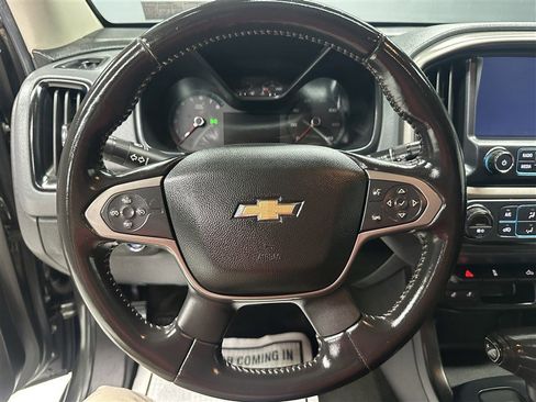 Used 2018 Chevrolet Colorado Z71 AWD/4WD image 23